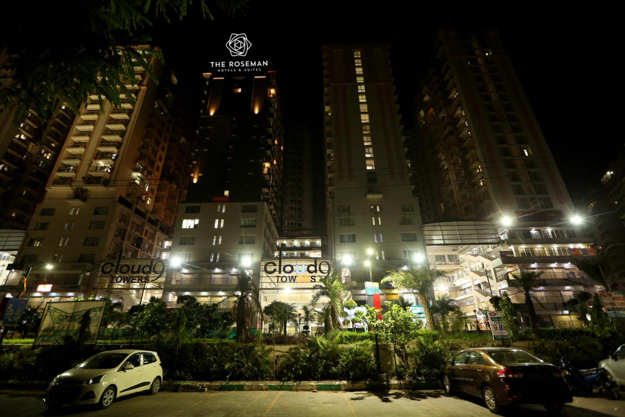The Roseman Hotel & Suites Ghaziabád Exteriér fotografie